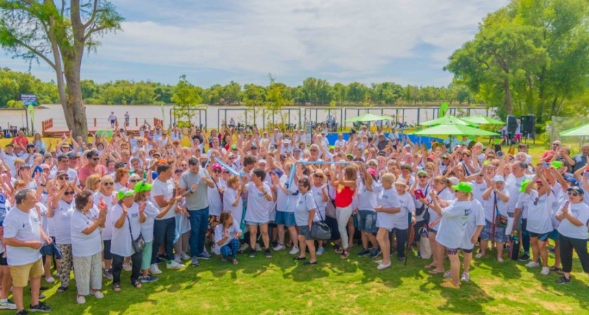 Juan Andreotti Inauguró Más Espacio Verde Frente Al Río En El Polideportivo N°3, Para Adultos Mayores