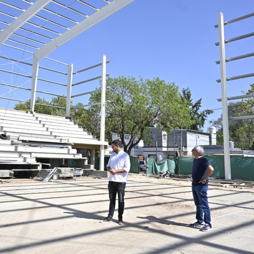 Julio Zamora Supervisó Los Avances De La Obra En El Nuevo Microestadio De Benavídez