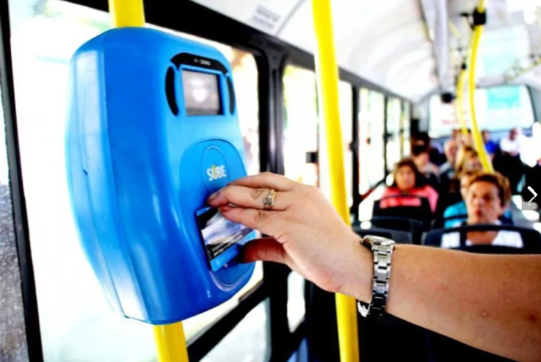 El Boleto M&iacute;nimo De Colectivo En El Amba Sube A $700 Desde Este Lunes
