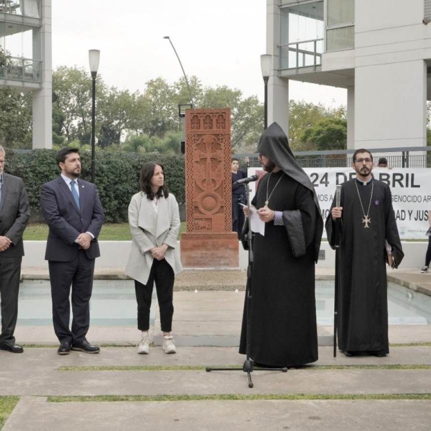 Vicente López Realizó Un Homenaje A 108 Años Del Genocidio Armenio