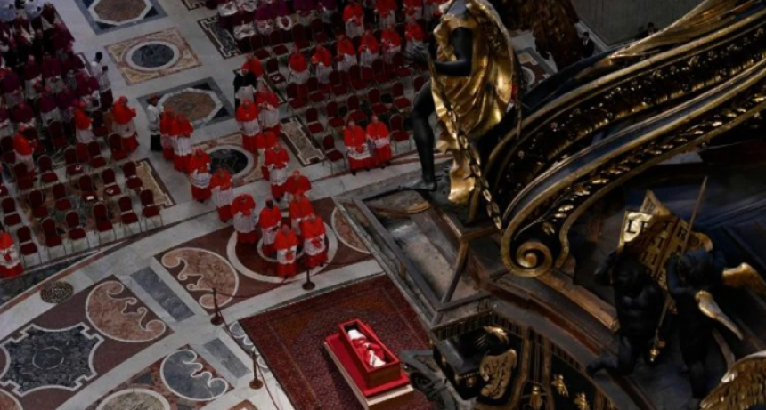 El Cuerpo Del Papa Francisco Permanecerá En La Basílica De San Pedro Durante Tres Días Antes Del Funeral
