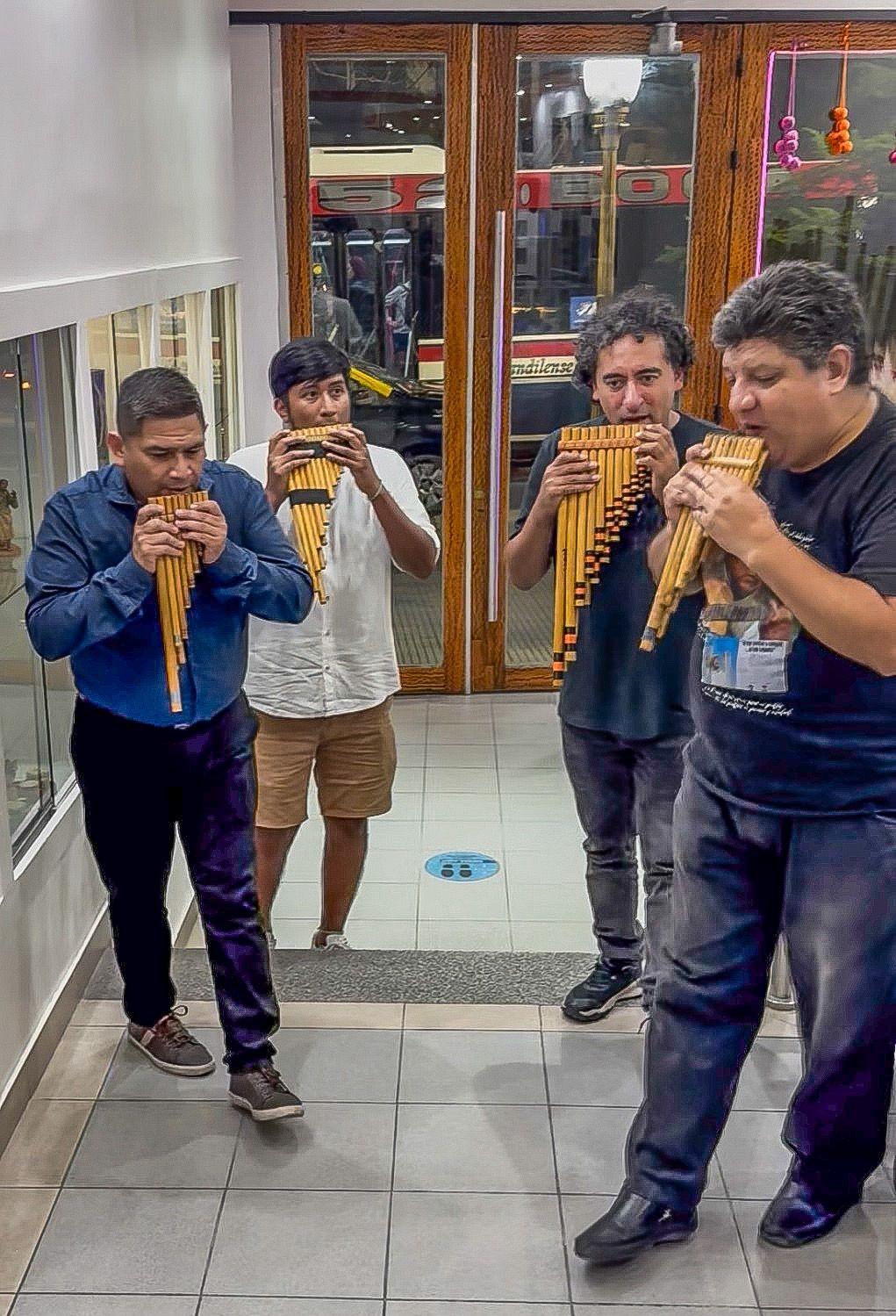 &ldquo;Latidos De La Quebrada&rdquo;: Una Noche 	Que Emocion&oacute; Y Conect&oacute; Con Las Ra&iacute;ces 