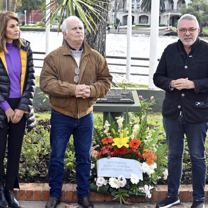 En Un Emotivo Acto, Julio Zamora Homenajeó La Memoria De Carolina Aló A 27 Años De Su Femicidio