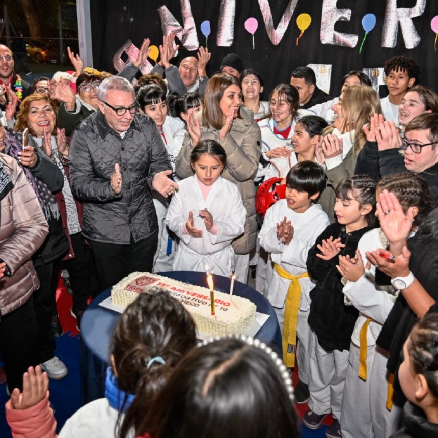 Julio Zamora Celebró Junto A La Comunidad El 15° Aniversario Del Polideportivo General Pacheco