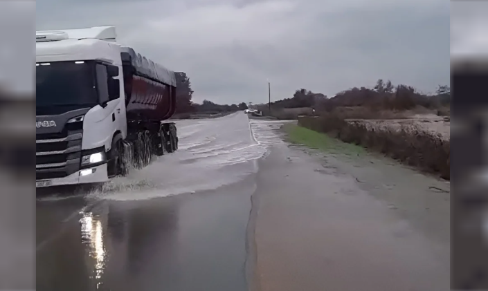 Colapsan Las Rutas 8 Y 9 Por El Temporal: Cortes Totales Y Desvíos En Varios Tramos