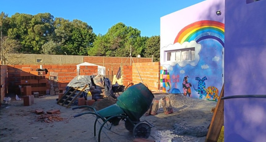  Avanzan Las Obras Para La Construcci&oacute;n De Vestuarios En El Polideportivo Del Paraje Pav&oacute;n Y Una Sala Para El Jard&iacute;n De La Chacras 