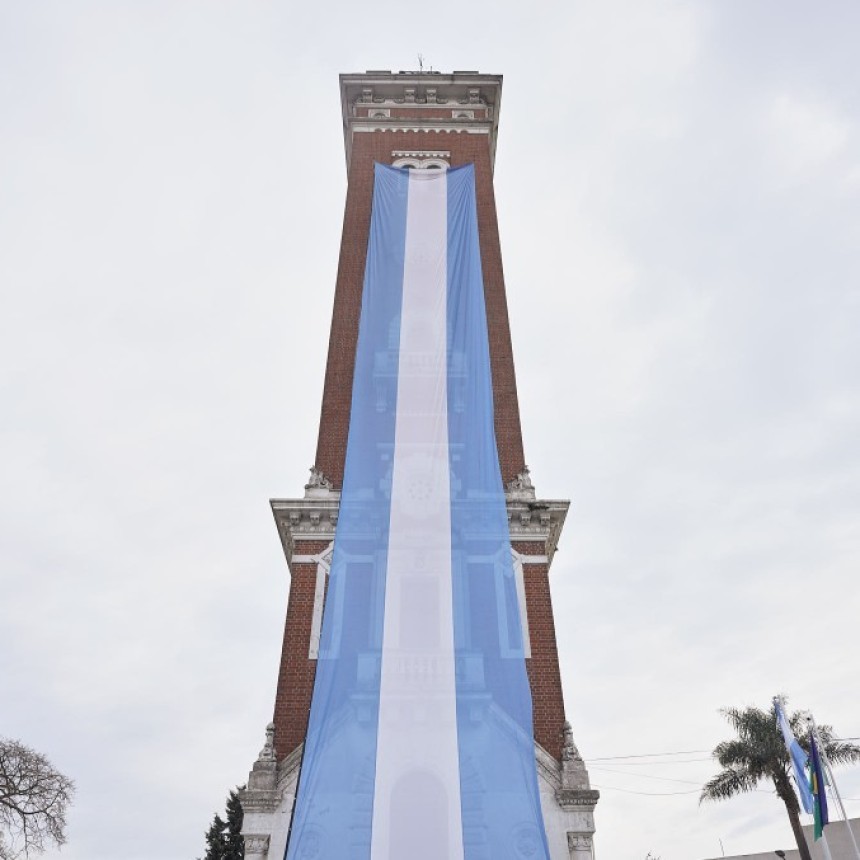 Vicente L&oacute;pez Celebr&oacute; El D&iacute;a De La Independencia Y Los 110 A&ntilde;os De La Piedra Fundamental De La Torre Ader