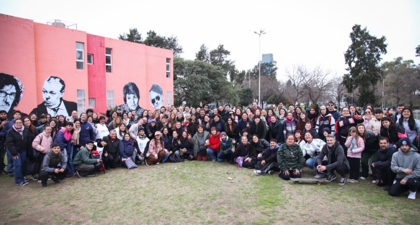 Magdalena Sierra Entreg&oacute; M&aacute;s De 4500 Bicicletas A Estudiantes De Avellaneda