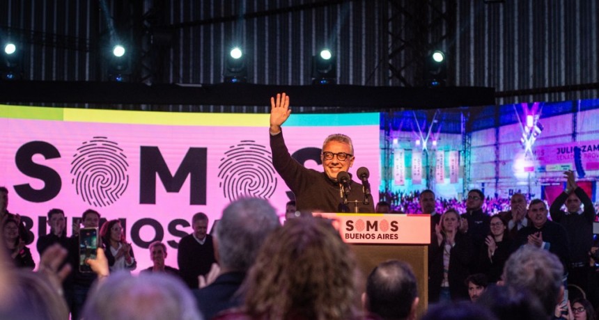 Julio Zamora: 