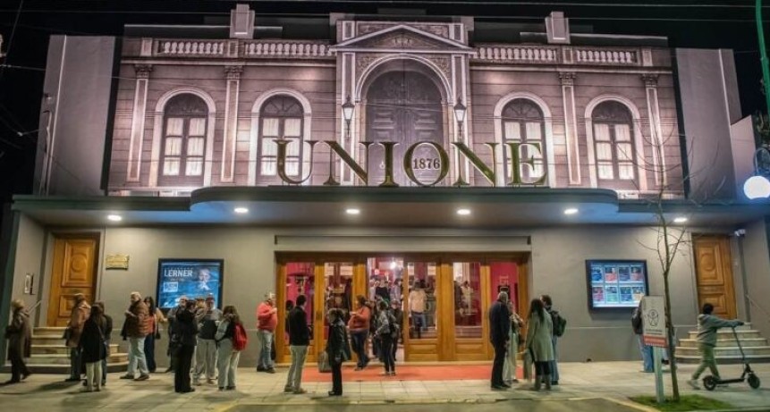 Jornada Hist&oacute;rica Para La Cultura En Dolores: El Teatro Unione Celebr&oacute; Un Siglo Y Medio Con Inauguraci&oacute;n De Fachada Y Anuncio De Obras