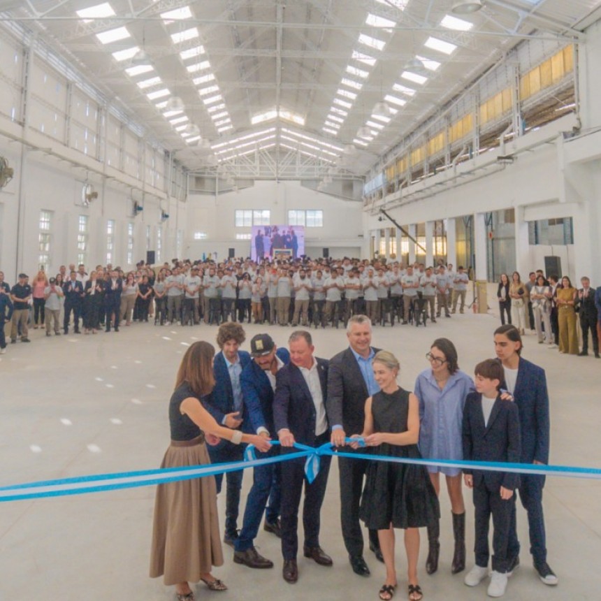 Juan Andreotti Participó De La Inauguración De Una Nueva Planta Industrial De Ims Company