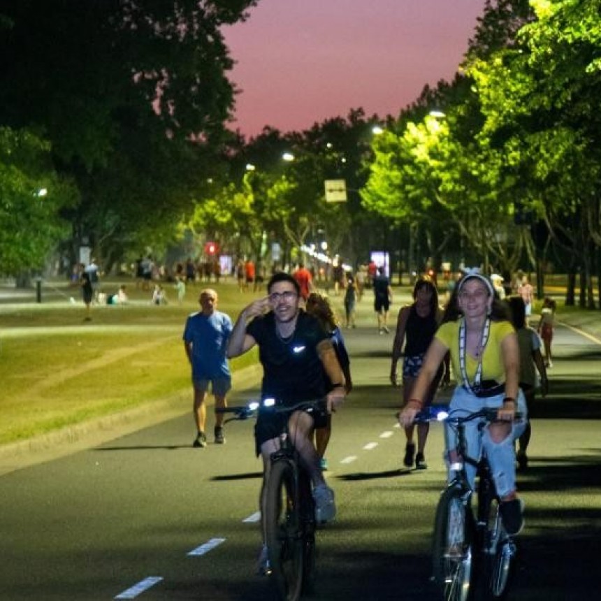 En San Isidro Vuelve El Paseo De Bicicletas Nocturno